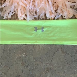 Under Armour head wrap